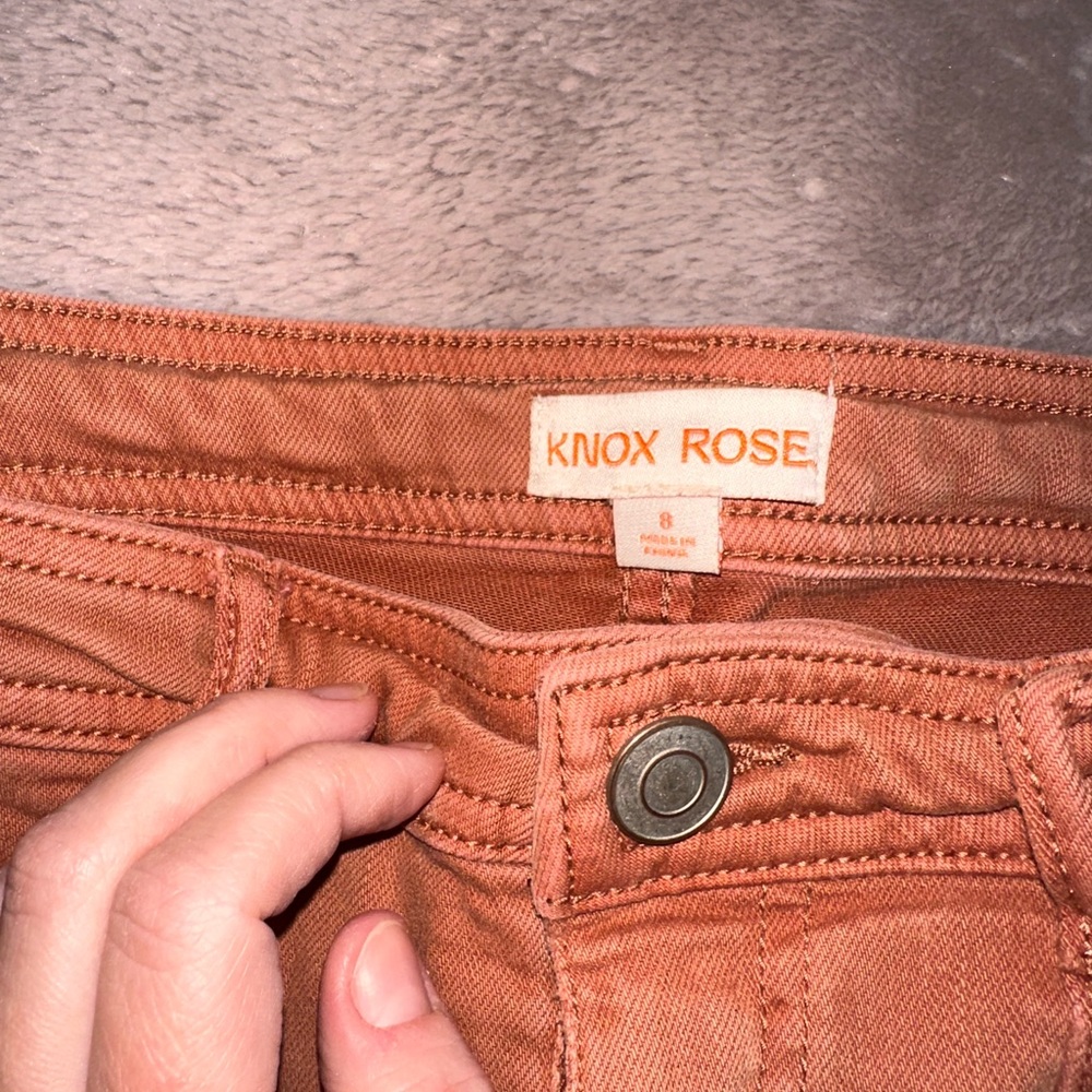 High Rise Flared Pants - Picture 4 of 8